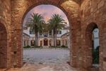 8 bedroom House for sale in Windermere