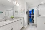 8 bedroom House for sale in Davenport