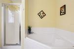5 bedroom House for sale in Clermont