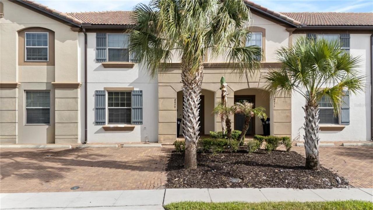 4 bedroom Townhouse for sale in Kissimmee