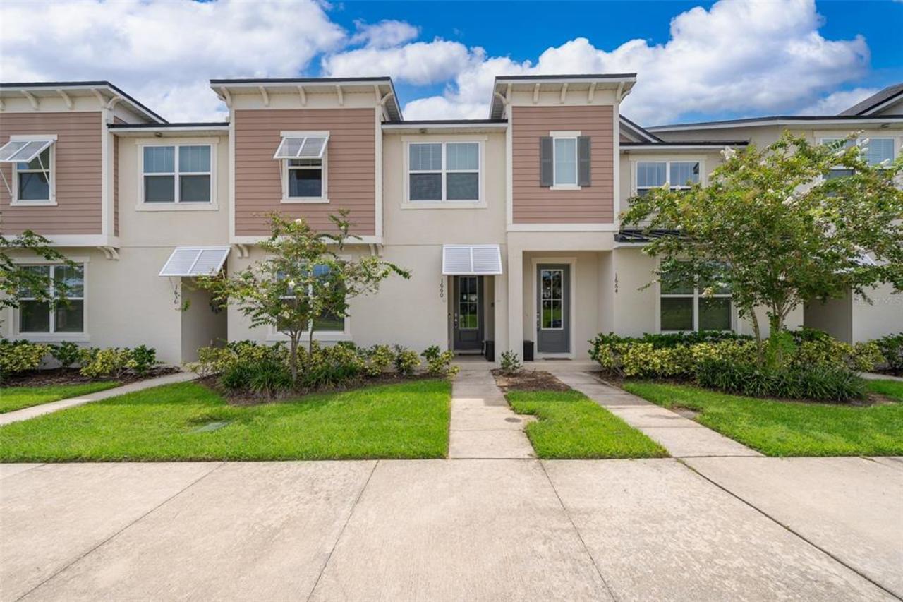 5 bedroom Townhouse for sale in Kissimmee