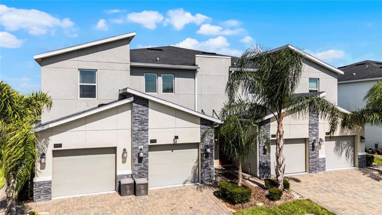 3 bedroom Townhouse for sale in Davenport