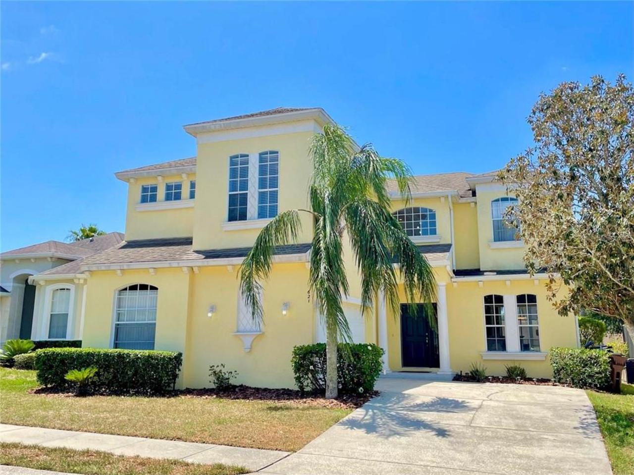 5 bedroom House for sale in Haines City