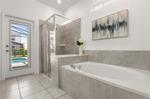 6 bedroom House for sale in Davenport