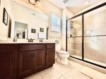 6 bedroom House for sale in Davenport