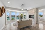 4 bedroom House for sale in Clearwater Beach
