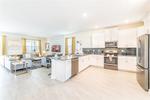 8 bedroom House for sale in Davenport