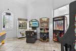 6 bedroom House for sale in Davenport
