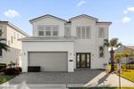 6 bedroom House for sale in Davenport