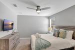 8 bedroom House for sale in Davenport