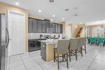 9 спальни Дом для продажи в Kissimmee