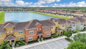 4 bedroom Townhouse for sale in Kissimmee