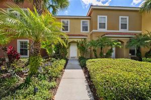 4 bedroom Townhouse for sale in Kissimmee