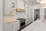 6 bedroom House for sale in Windermere