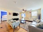8 bedroom House for sale in Davenport