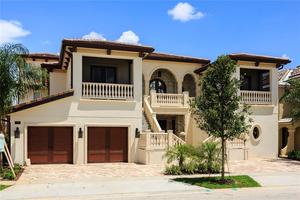 10 bedroom House for sale in Reunion