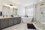 5 bedroom House for sale in Davenport