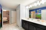 8 bedroom House for sale in Davenport