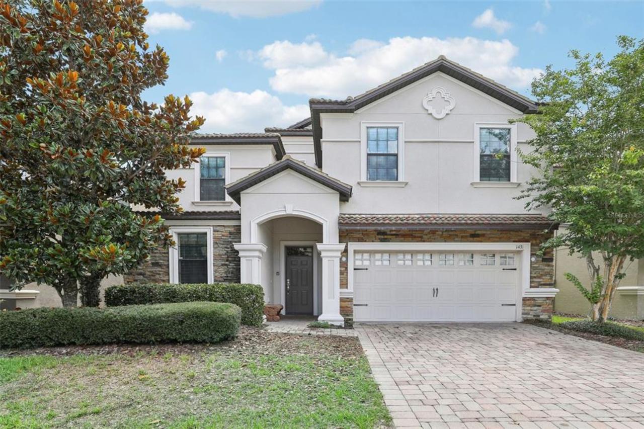 8 bedroom House for sale in Davenport