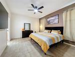 6 bedroom House for sale in Davenport