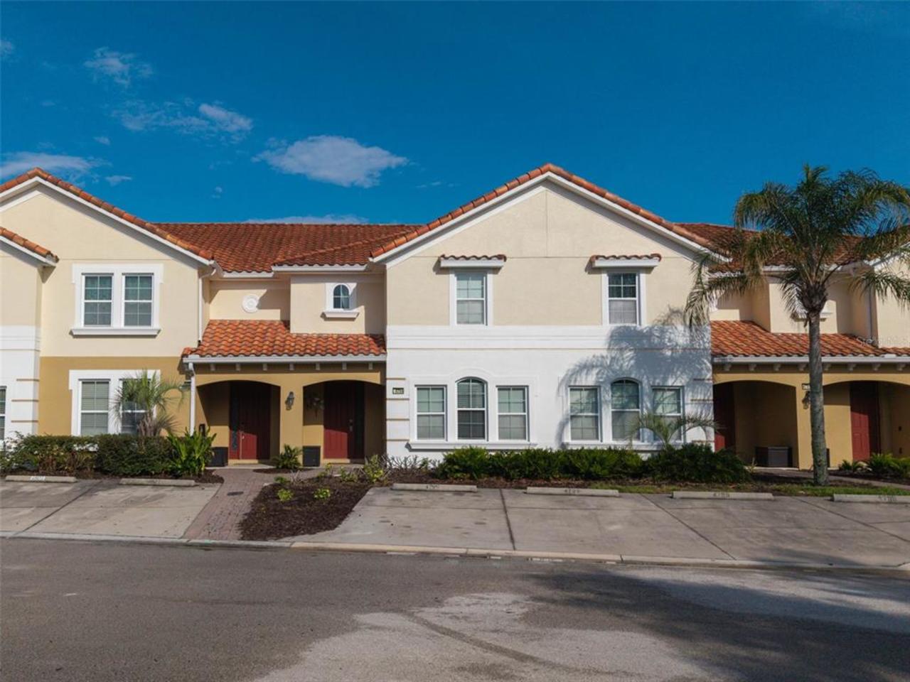 4 bedroom Townhouse for sale in Davenport