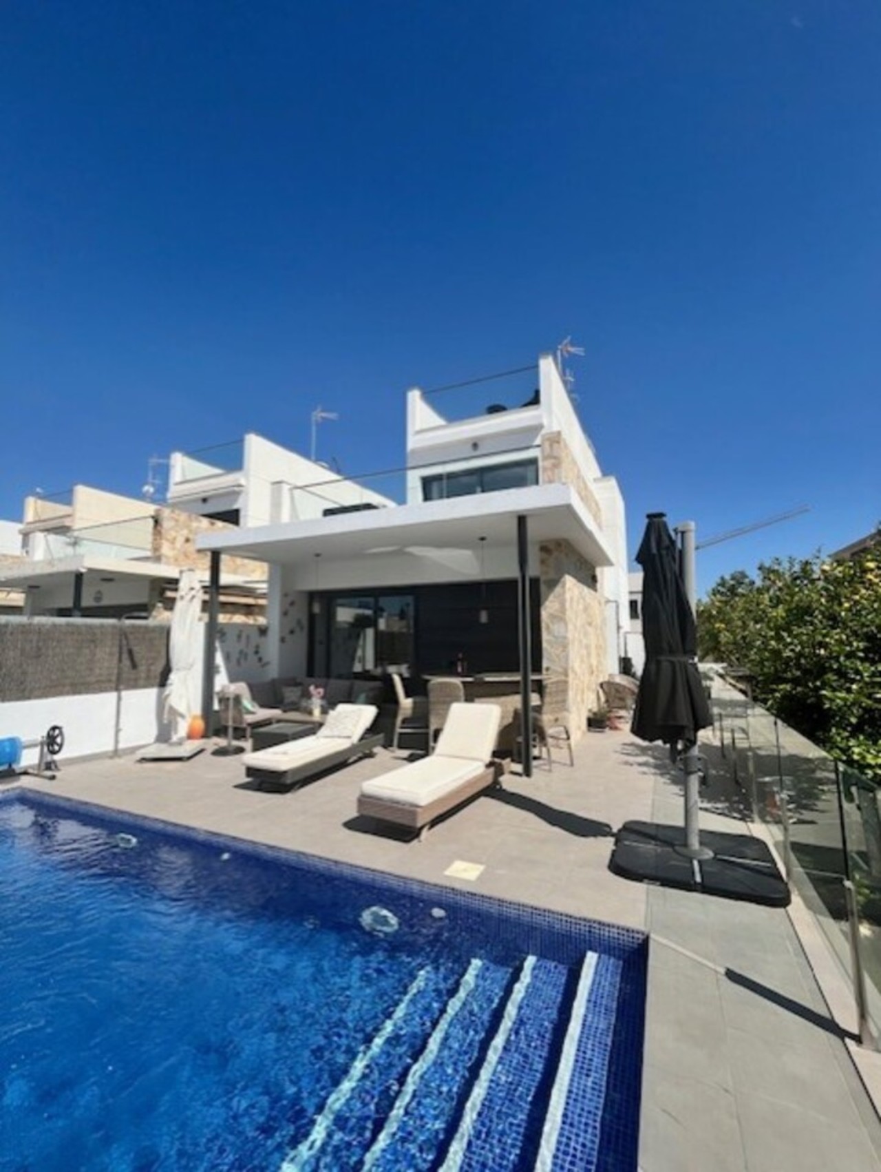 3 schlafzimmer Villa 
zum verkauf in Cabo Roig 