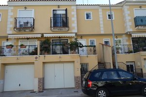 3 bedroom Townhouse for sale in Almoradi