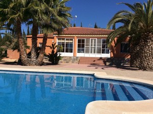 4 bedroom Finca for sale in Elche