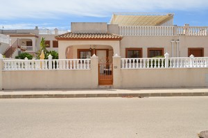 2 bedroom Villa for sale in Daya Vieja
