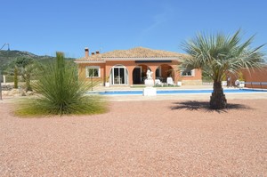 4 bedroom Finca for sale in Salinas