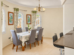 5 bedroom Villa se vende en La Zenia 