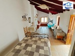 3 bedroom Rijtjes Huis te koop in Cutar