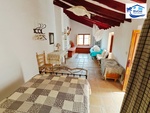 3 bedroom Rijtjes Huis te koop in Cutar