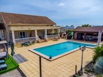 5 bedroom Finca for sale in Elche