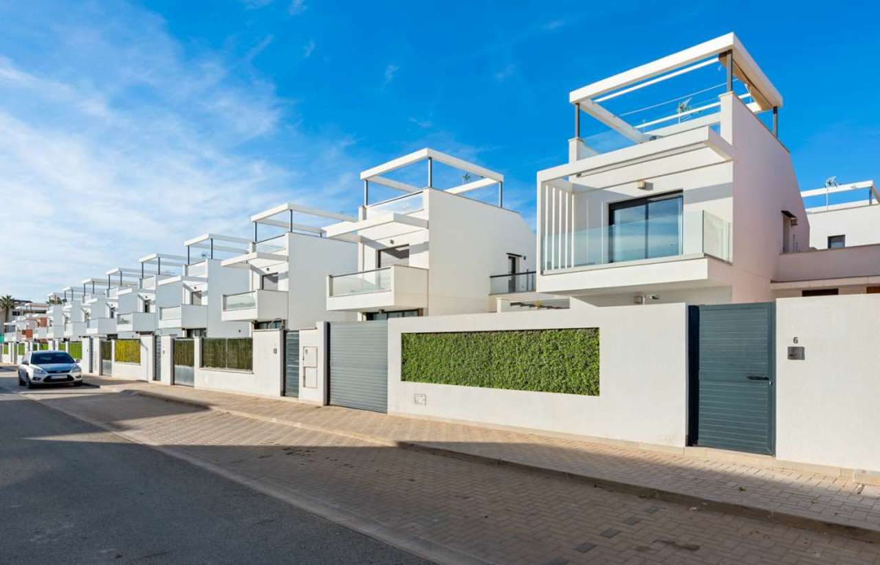3 bedroom Villa for sale in Roda Golf